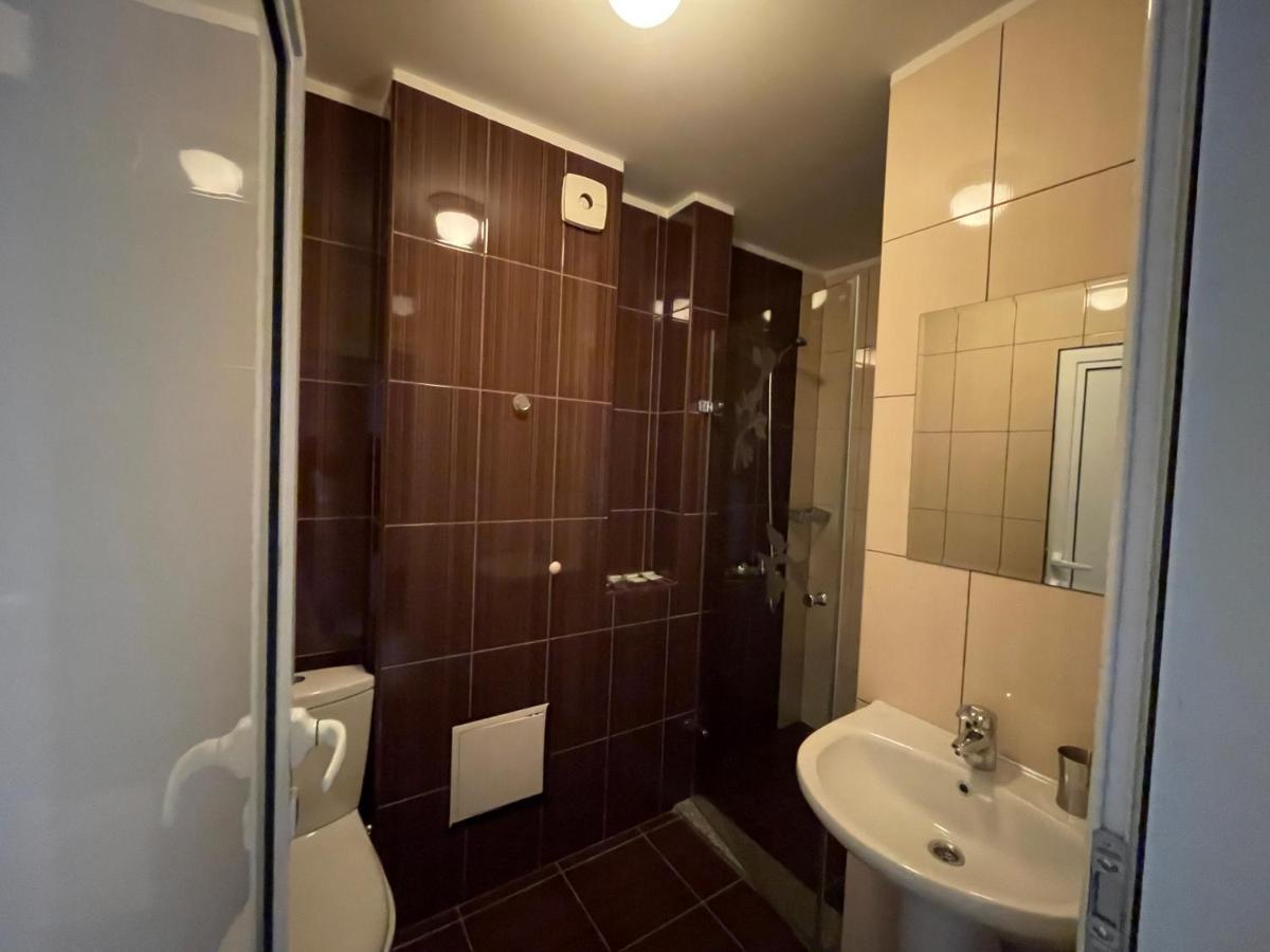 Family Hotel Madrid Σόφια Εξωτερικό φωτογραφία