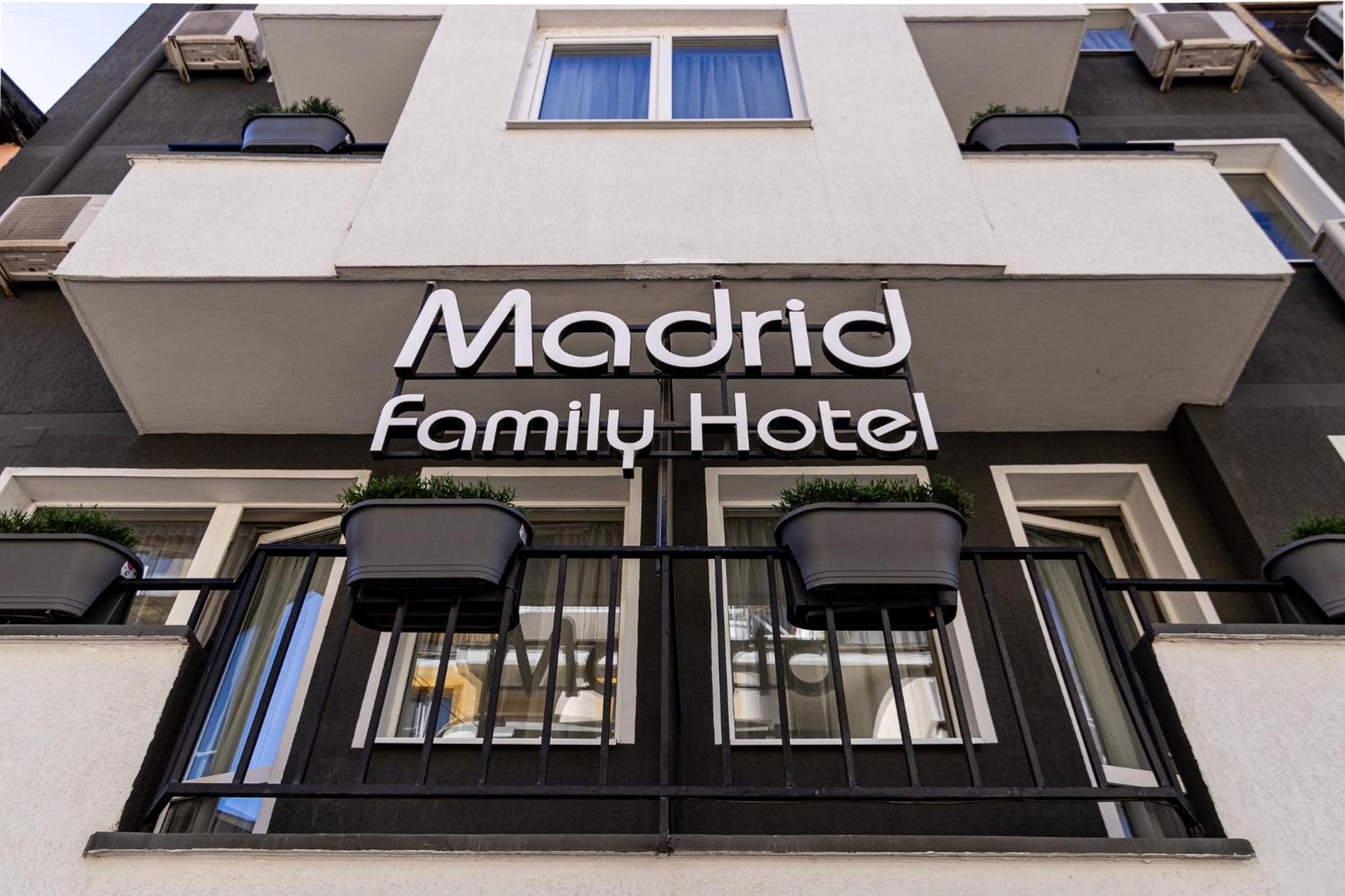 Family Hotel Madrid Σόφια Εξωτερικό φωτογραφία