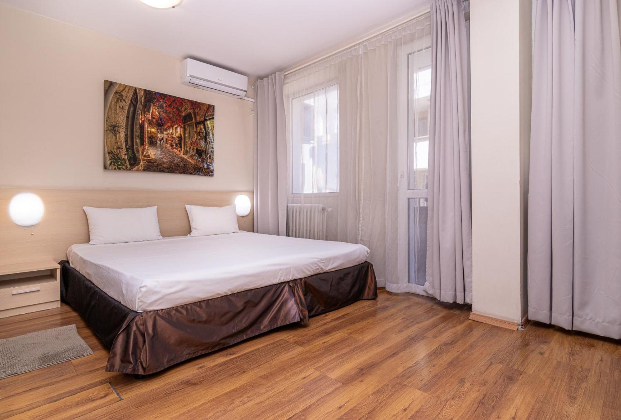 Family Hotel Madrid Σόφια Εξωτερικό φωτογραφία