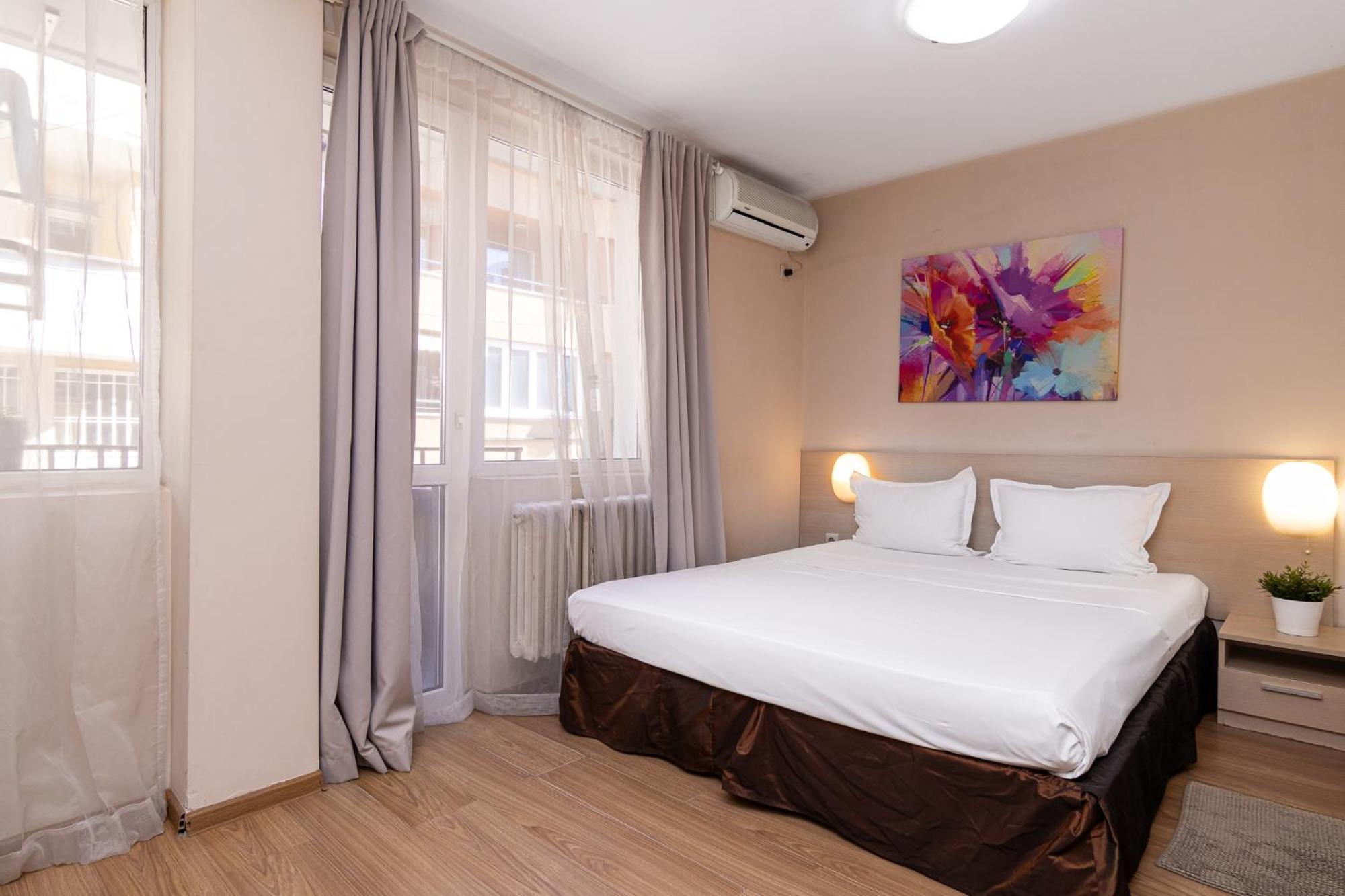 Family Hotel Madrid Σόφια Εξωτερικό φωτογραφία