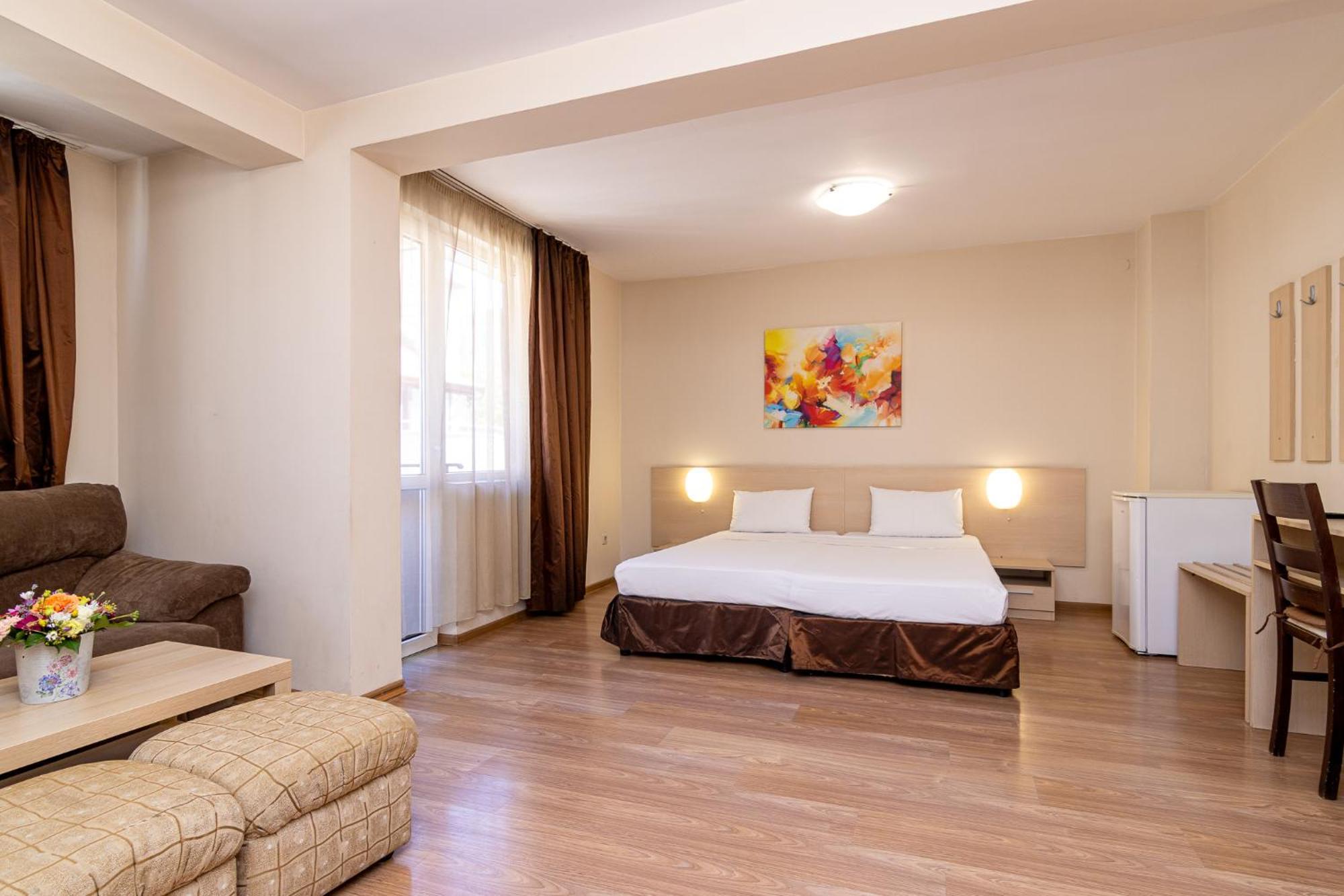 Family Hotel Madrid Σόφια Εξωτερικό φωτογραφία