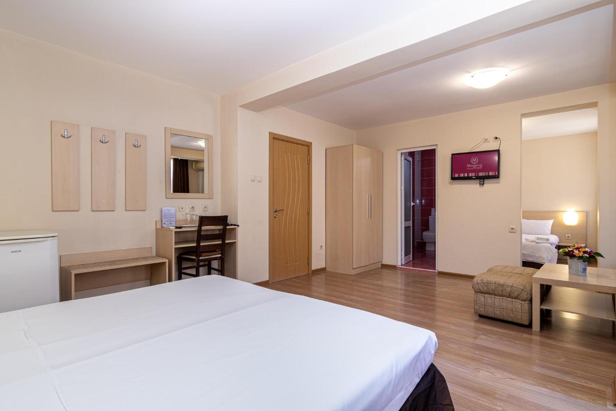 Family Hotel Madrid Σόφια Εξωτερικό φωτογραφία